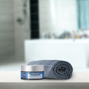 NIVEA Men Intensieve Gezichtscrème Protect & Care - 14.99 euro