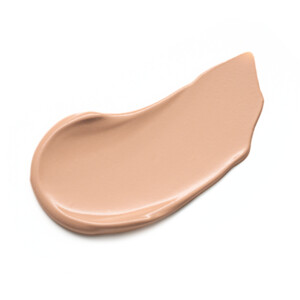 essence Silky Blur Hydrating Longwear Concealer 120 - 3.69 euro