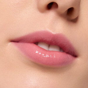 essence The Super Peptide Glossy Lip Treatment 07 Sugardorable - 2.95 euro