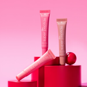 essence The Super Peptide Glossy Lip Treatment 07 Sugardorable - 2.95 euro