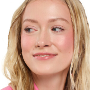 essence Soft Baked Blush 30 Rose All Day - 2.95 euro