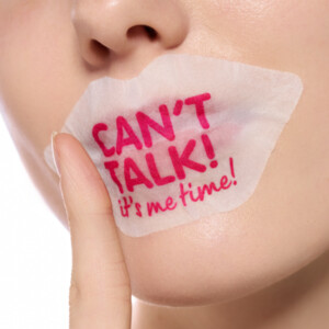 essence Lip Sheet Masker Can't Talk! It’s Me Time! - 1.69 euro