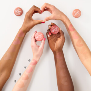 essence Soft Touch Mousse Blush 10 Cozy Clay - 2.99 euro