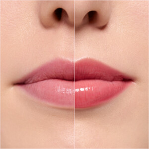 essence Juicy Bomb Plumping Lipgloss 08 Pure Raspberry - 2.95 euro