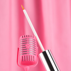 essence Wimpergroeiserum What The Length! - 4.95 euro