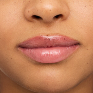 essence The Super Peptide Glossy Lipgloss + Pouch Set 01 All Toffee'd Up! - 7.85 euro