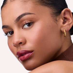 Catrice Bare Touch Lip Oil Balm 050 Blushin' Hard - 3.95 euro