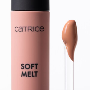 Catrice Soft Melt Liquid To Powder Eyeshadow 030 Dusty Rose - 3.95 euro