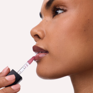 Catrice Shine Supreme Lip Oil 040 Cherry Lush - 3.89 euro