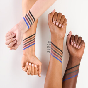Catrice Velvet Glide Matte Eye Pencil Waterproof 050 Blue Pulse - 3.95 euro