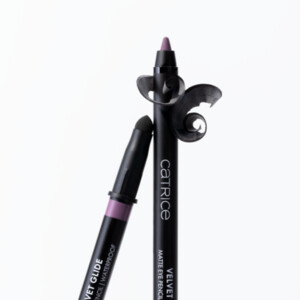 Catrice Velvet Glide Matte Eye Pencil Waterproof 040 Plum Line - 3.95 euro