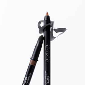 Catrice Velvet Glide Matte Eye Pencil Waterproof 020 Hazel Edge - 3.59 euro
