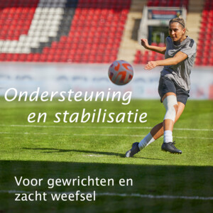 Actimove Lightplast Pro Sports Edition 7,5cm x 6,8m wit - 8.99 euro