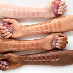 essence Milky Glazed Glossy Lip Balm 05 Latte-tude - 2.59 euro