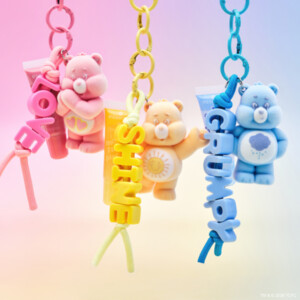 essence Care Bears Lipgloss Keychain 03 More Fun, Please - 4.89 euro