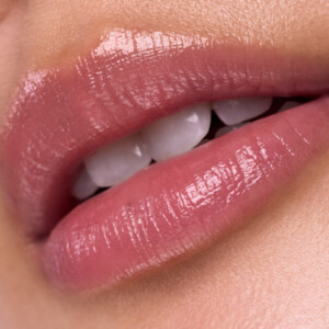 Catrice PDRN Moisture Lip Butter C030 Rosewood Melt - 3.95 euro
