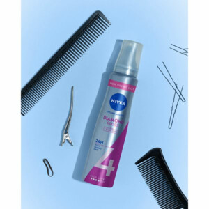 NIVEA Haarmousse Diamond Gloss - 7.29 euro