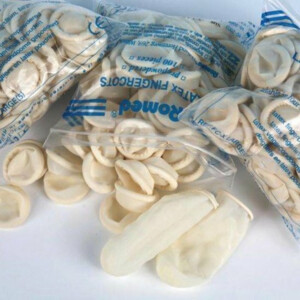 2x Romed Vingercondooms Latex M - 5.87 euro