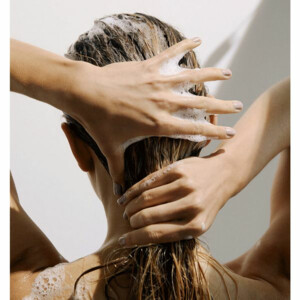 NIVEA Shampoo Volume Care - 4.69 euro