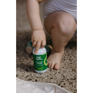 Petit & Jolie Shampoo Haar & Body - 7.05 euro