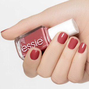Essie Nagellak 24 In Stitches - 9.69 euro