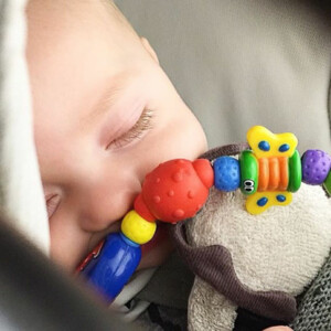 Nuby Bijt en Speelketting 3+ mnd - 7.09 euro
