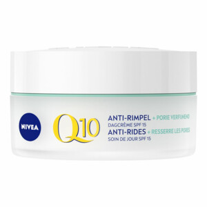 3x NIVEA Q10 Dagcrème  Anti-Rimpel Extra Licht SPF 15 - 57.49 euro