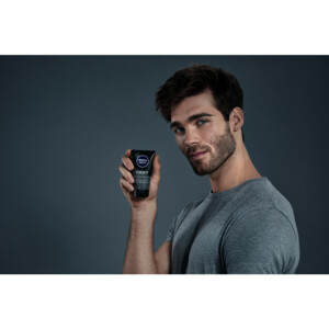 NIVEA Men Deep Face Scrub - 8.99 euro