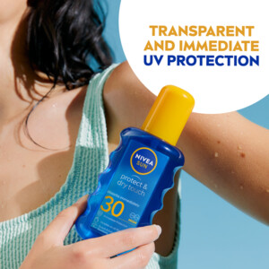 NIVEA Sun Protect en Dry Touch Verfrissende Vernevelende Zonnebrand Spray SPF 30 - 23.05 euro